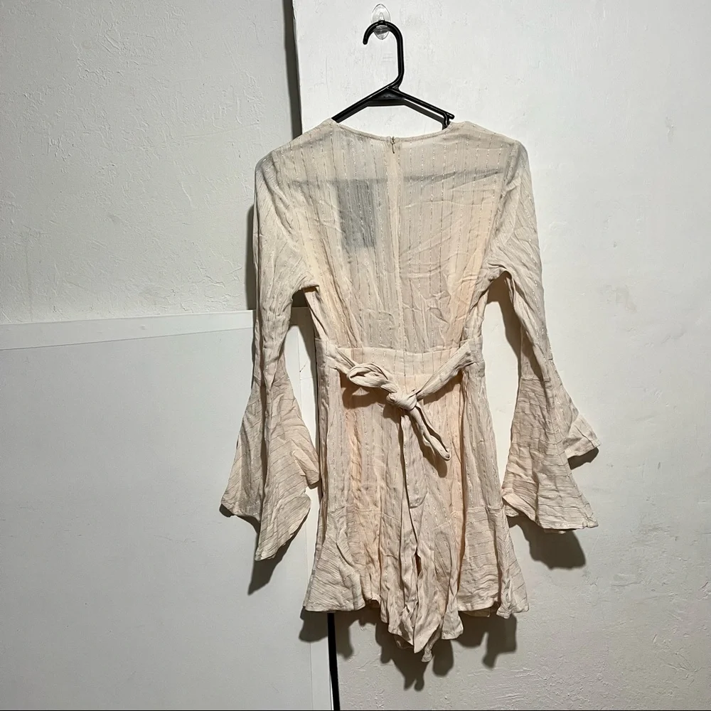 Fashion Nova romper    :Box002: - Picture 3 of 12